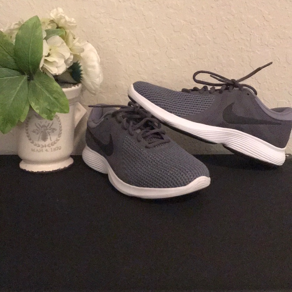 Excellent condition Nike shoes